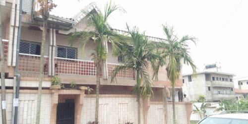 Residence Face ecole Nal Bangue