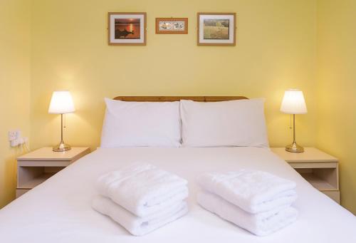 Killarney Self Catering - Rookery Mews Apartments - image 5