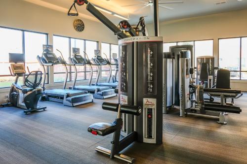 Frontdesk The Point at Town Center Apts Jacksonville - image 7