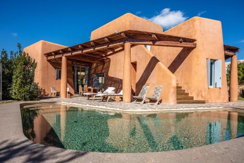 Is Molas Villas - image 9