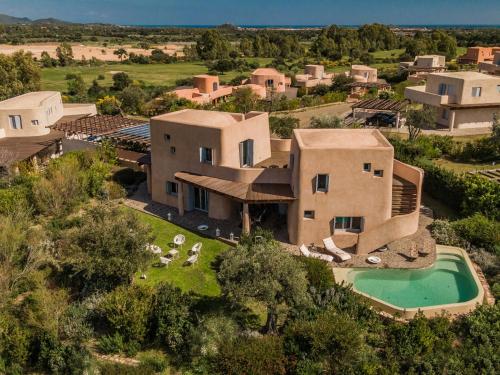 Is Molas Villas - image 14