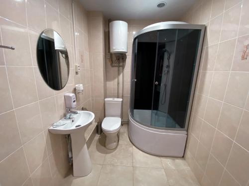 Kupets Hotel - image 11
