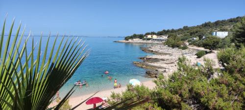 Apartments Galeb