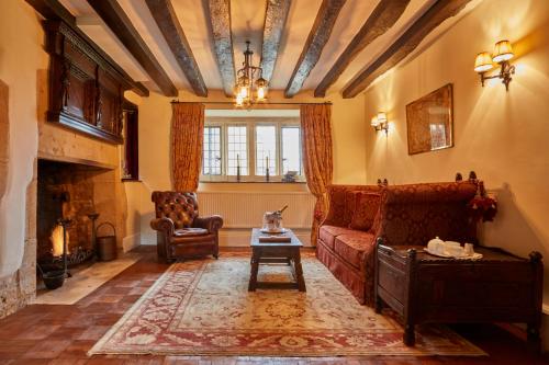Abbots Grange - Adults Only - image 4