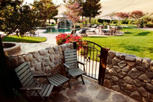 Purple Orchid Resort & Spa - 출입구