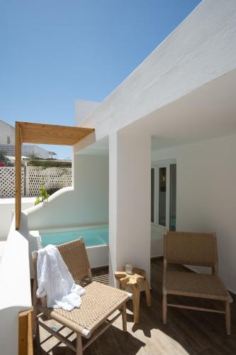 Allegro Suites Oia 4