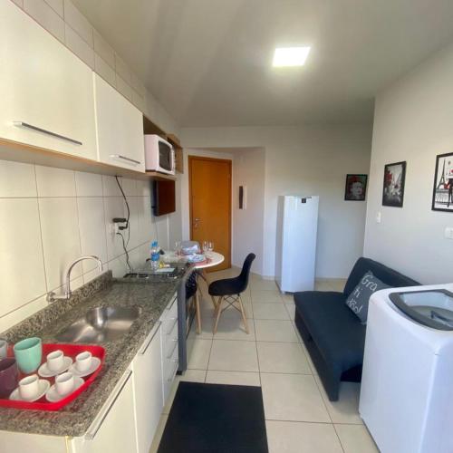EXCELENTE APARTAMENTO INTEIRO PROXIMO UEM E CENTRO 806