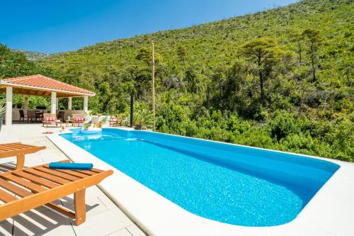 Luxury Villa Emma with Private Pool