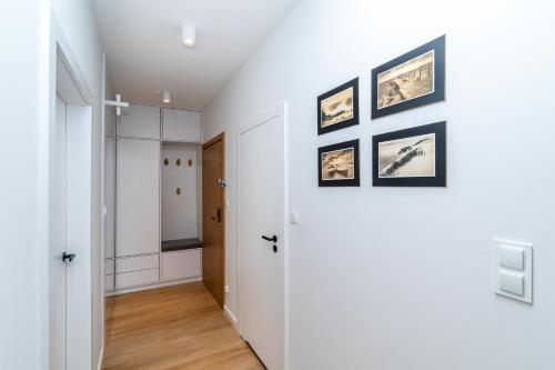 One-Bedroom Apartment image 1