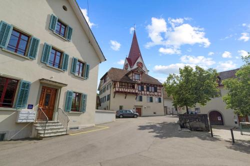 GUEST HOUSE HERMES Contactless Self Checkin – Zurich, CO