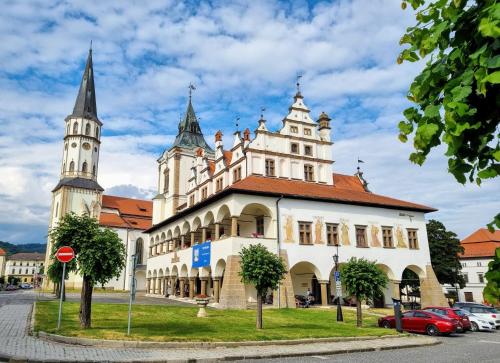 Historical house in the center Levoča with parking