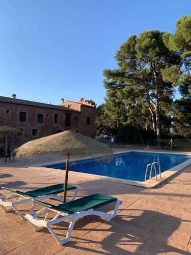  Masia de San Juan - castillo con piscina en plena Sierra Calderona, Pension in Segorbe