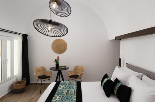 Allegro Suites Oia 2