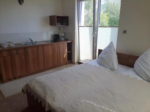 Superior Apartment image 1
