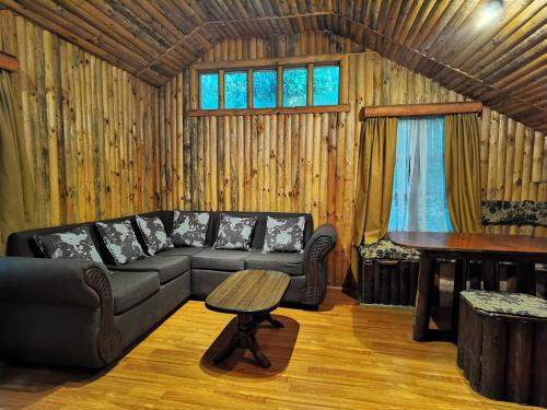 Salto del Indio - Cabanas Lemunantu in Kurakautina