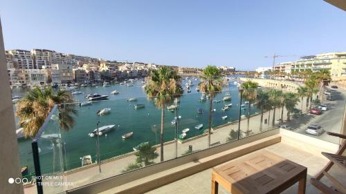 Aquamarine Sea Front Apartments - Third Floor 5