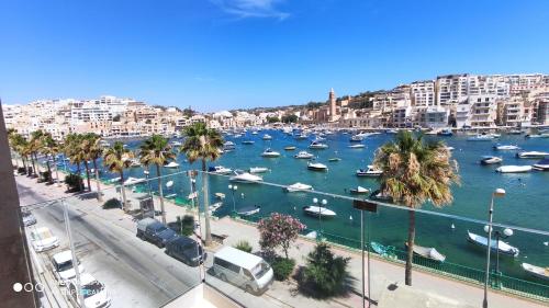 Kilátás, Aquamarine Sea Front Apartments - Third Floor in Marsaskala