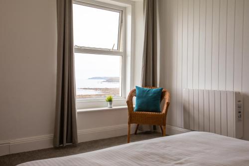 1 double bed