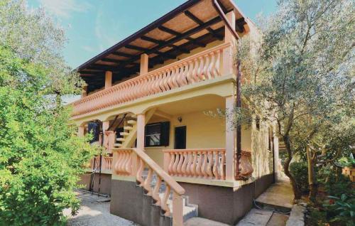  Zdrelac Two-Bedroom Apartment 2, Unterkunft in Ždrelac