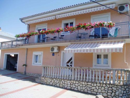 Two-Bedroom Apartment in Senj I