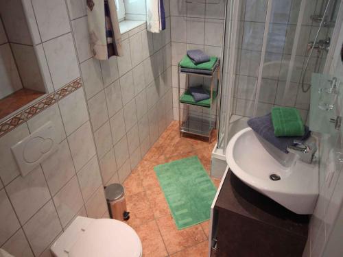 Flattach Apartment 4 - image 11