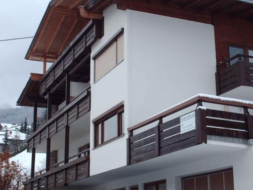 Apartment in Fulpmes/Tirol 711 - image 9