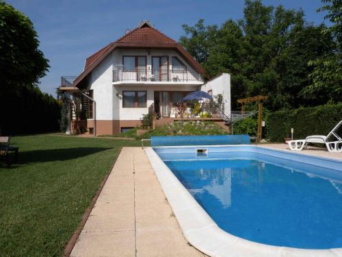Two-Bedroom Apartment Siofok near Lake 5 