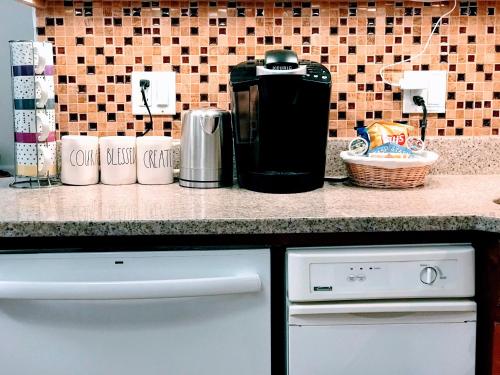 Harvard Allston Campus Three-Bedroom Two Bath Executive Apartment in Boston, USA