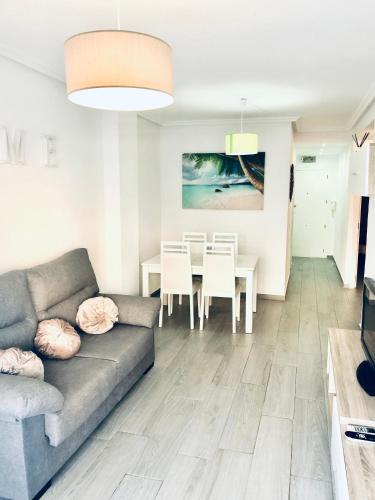  Apartamento Santa Pola"The Guitar" 300 m de la playa in Santa Pola