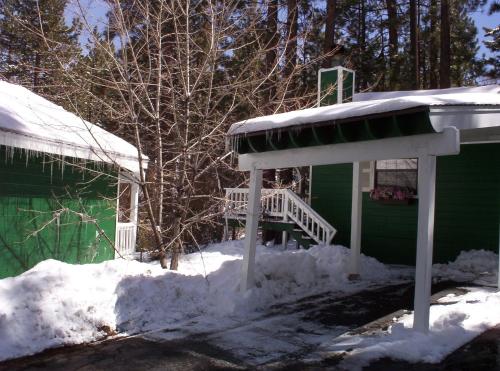 Best Price On Big Bear Manor Spa Cabins In Big Bear Lake Ca