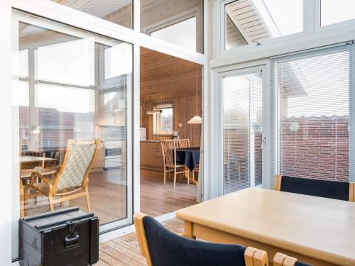 Holiday home Henne LIV - image 10