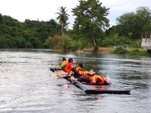 Aekpailin River Kwai Resort