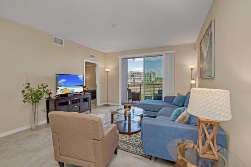 Voted #1 Resort Storey Lake Water Park townhouse - image 5