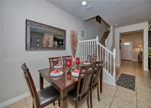 5 Bedroom Windsor At Westside Resort! townhouse - image 9