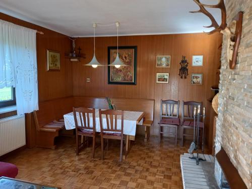 Country House Aleš (Country House Ales) in 馬里博爾