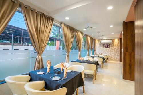 Hotel New Panchratna - Photo 5