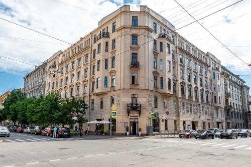 Marko's Apartment House - main image