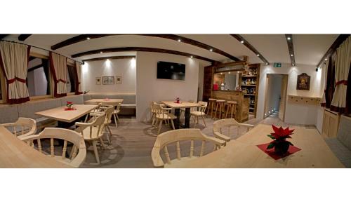 ผับ/เลาจน์, Hotel Wynegg in คลอสเตอร์ส