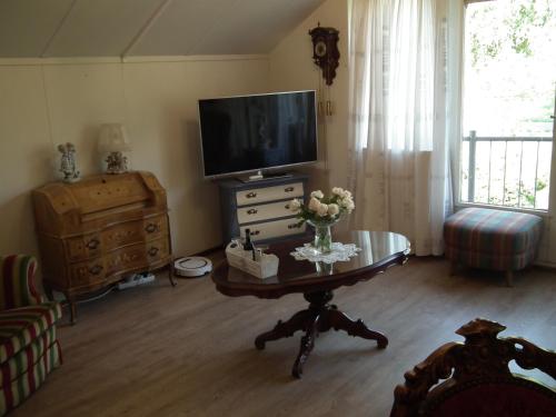 B & B Kaaskenswater in ซีริกซี