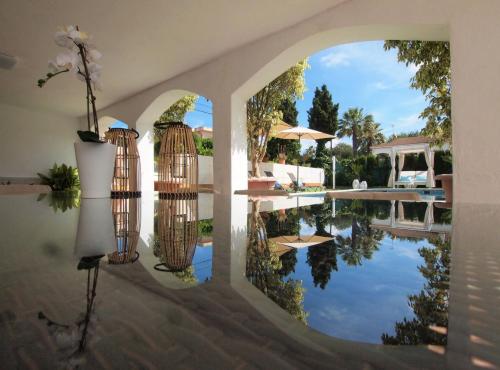 Villa Colibrí, con piscina privada para 6 personas