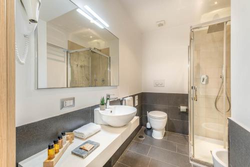 Trevi Palace Hotel - image 12
