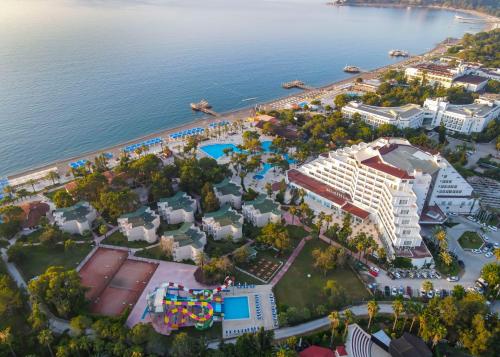 Loxia Comfort Resort Kemer