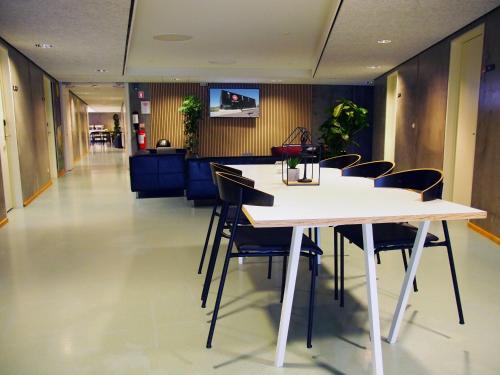Shared lounge/TV area, DBU Hotel & Kursuscenter near Kasted Kirke