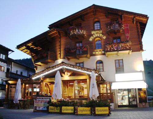 Hotel Helvetia 255849 Livigno