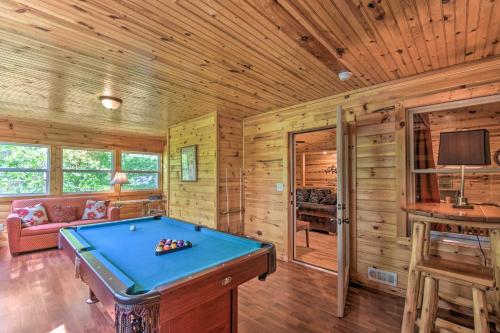 The Valley View at Sautee Mountain Retreat! in Clarkesville, USA