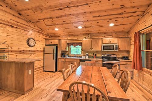 The Valley View at Sautee Mountain Retreat! in Clarkesville, USA