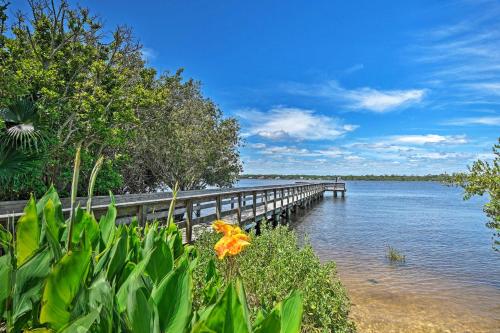 Coastal Bungalow 2 Blocks to Ormond Beach! - image 2