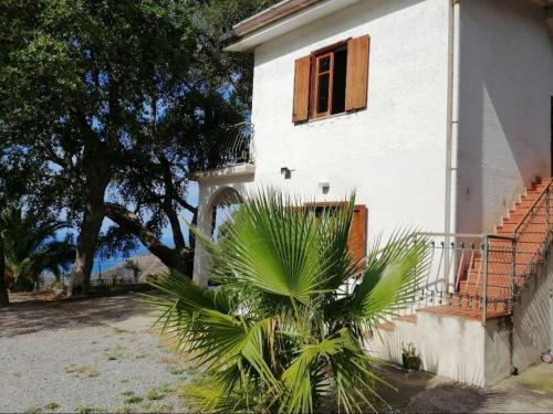 Casa La Quercia- Tra Cefalù ed il Parco delle Madonie (Casa La Quercia- Tra Cefalu ed il Parco delle Madonie) in Gratteri