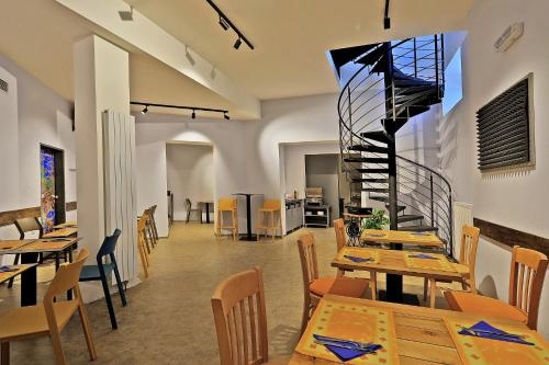 Φαγητό και ποτό, Hotel Pilgrim in Κάροβυ Βαρύ