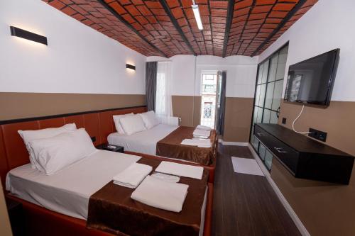 Miss Suite, Stambuł